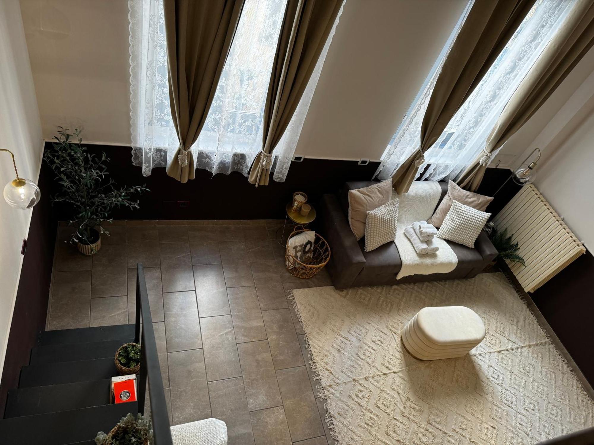 Апартаменти Regina Milano In Verona - Sky Tv, Wifi E Breakfast Box Екстер'єр фото